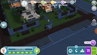 Extend or build a room  the Sims freeplay 😸 [upl. by Iamhaj]