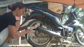 mag mikaniko 4adaymag adjust sa maluwag na kadena sa motor to be safe everyone buhayprobinsya [upl. by Cockburn]