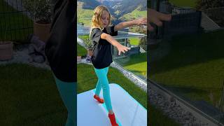 Lia erklärt einen radschlag lernen turnen kidsvideo kidsfun kinder kindervideo havefun [upl. by Swagerty]