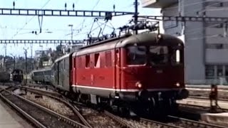 SBB CFF FFS  Re 44 I et BDe 44 à Lausanne en 1991 [upl. by Avirt]