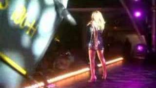 Beyonce Irreplaceable live BBC by wwwmstatusskyblogcom [upl. by Sidoney139]