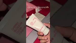 Innisfree blossom glow tone up cream song love [upl. by Lanaj683]