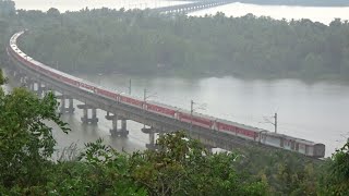 22113 LTT  KCVL Express Crossing Sharavati River Honnavar in Heavy Rains  Konkan Railways [upl. by Earl]