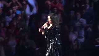 Laura Pausini  Verdades a medias  Yo canto  Emergencia de amor  Movistar Arena  Bs As  28224 [upl. by Eked249]