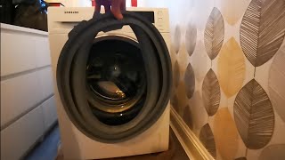 Washing machine Samsung ecobubble 8kg zakładanie nowego fartucha 😀 [upl. by Ayoras]