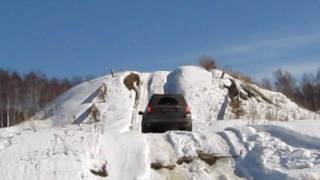 Land Rover Freelander 2  snow hill up 2MOV [upl. by Sperry229]