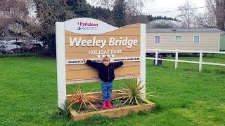 Parkdean Resorts Weeley Bridge Essex [upl. by Laemaj]