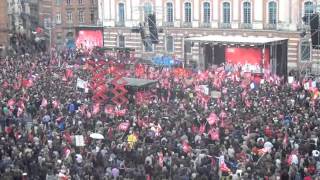 Le Front de gauche place du Capitole [upl. by Aredna]