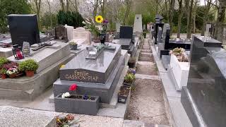 Tombe dEdith PIAF cimetière du Père Lachaise à Paris [upl. by Nedarb]