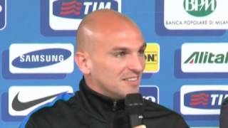 Inter Cambiasso congeda Stramaccioni Senza risultati è normale un cambio [upl. by Eckel]