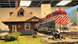 HO SCALE BC Rail C449WL Leads CSX Pig Train [upl. by Nolitta]