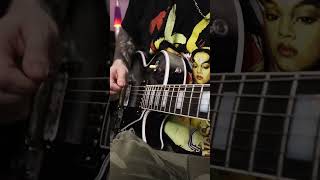 A LES PAUL SHOULDNT SOUND LIKE THIS shorts [upl. by Adev455]