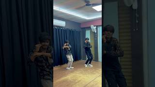 mudhune palli madichelo🥰 trendingshorts dance dancer pkdancer indianfilmactor love1million [upl. by Emmett]