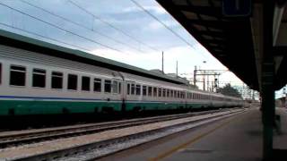 INTERCITY 613 VENEZIABARI CLE [upl. by Anehsat461]