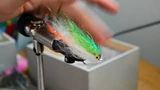 Baitfishstreamer perch Fly tying OlojaampOlemista [upl. by Silvie]