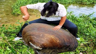 Uncovering the entire river clam in the wild I obtained two types of the most expensive pearls [upl. by Gusti]