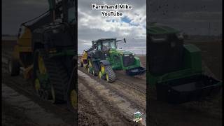 John Deere 8RX 410 Tractor pulling a Liebrecht Ditcher [upl. by Thetos]