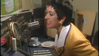 Ruth Madoc dies  BBC News 10 December 2022 [upl. by Yerga249]