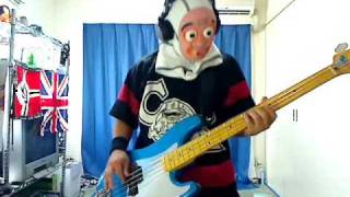 IRON MAIDEN 22 ACACIA AVENUE BASS COVER [upl. by Ahaelam]