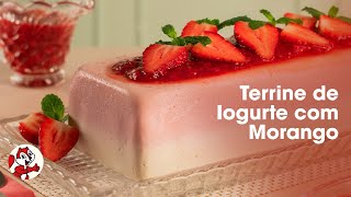 Terrine diet de iogurte com morango [upl. by Elleoj304]