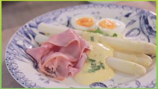 Asperges met ham ei en een heerlijke Hollandaise saus [upl. by Nrevel]