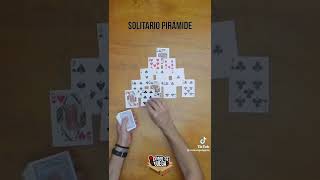 aprende comosejuega solitario piramide con shorts de juegosdemesa poker juegosdecartas [upl. by Oraneg]