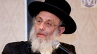 Rabbi Michel Twerski  Pesach 5773 Lakewood Kumzitz [upl. by Lester]