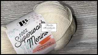 Checking out LB Collection 100 Superwash Merino Lion Brand [upl. by Doe540]