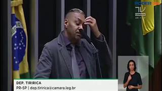 O 1º e último discurso de Tiririca na Câmara ele deixará a política em 2018 [upl. by Jamille659]