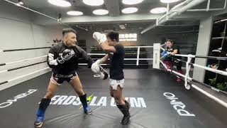 Lerdsila newest sparring with Elias 60kgvs90kg [upl. by Nevs]