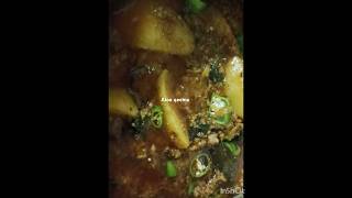 Delicious aloo qeemahari mirch qeema comfortfood weekend viralvideo trendingshorts [upl. by Efthim91]