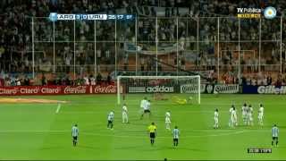 Golazo de Messi de tiro libre a Uruguay HD [upl. by Nnahoj296]