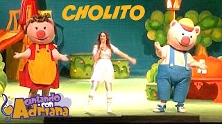 CHOLITO  Cantando con Adriana en vivo [upl. by Sinegra]