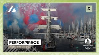 Paris 2024  Victor le Masne  Parade  Live Performance 05082024 [upl. by Aneri506]