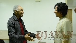 Djavan  Turnê Vidas Pra Contar visita do amigo Gilberto Gil RJ  2509 [upl. by Lleda174]