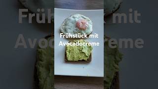 Frühstücksidee STRAMMER MAX MIT AVOCADO fertig in nur 5 Minuten shorts [upl. by Elias]