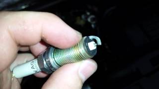 20122016 Volkswagen Beetle TSI Turbo 18L I4 Engine  Checking OEM Spark Plugs [upl. by Suired]