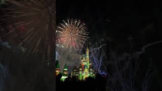 MINNIES WONDERFUL CHRISTMAS FIREWORKS AT MICKEYS VERY MERRY CHRISTMAS PARTY  MAGIC KINGDOM [upl. by Macrae]