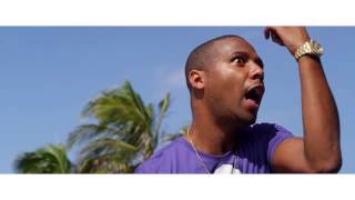 Camron amp Juelz Santana quotClassic Christmas in Miamiquot Commercial [upl. by Skilken528]