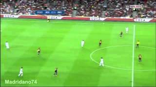 Xabi Alonso Perfect Long Pass to Ozil vs Barcelona HD [upl. by Roberto816]