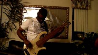 J2Bizzy plays the Classic Bass Works hybrid frettedfretless bass [upl. by Hamel]