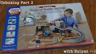 Thomas amp Friends Wooden Railway Thomas Fossil Run Set Unboxing 2 of 2 [upl. by Edobalo186]