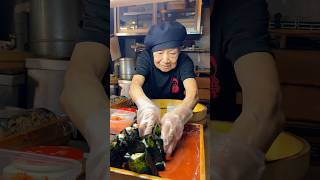 81歳のおばあちゃんが握るふわふわのおむすび🍙【おむすびてしま】東京グルメ japanesefood shorts [upl. by Saisoj]