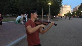 Cal Morris Performing Outside The White House Chasing Cars [upl. by Matronna205]