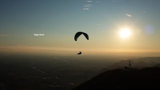 Gleitschirmfliegen in Bassano  Italien  Hike amp Fly [upl. by Aihcrop]