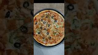 Pizza recipe shortvideo viralvideo youtube rozinakhanoffical pizzalover pizzarecipe [upl. by Aipmylo214]