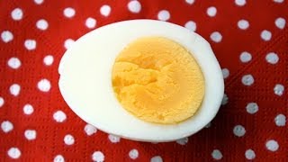 How to Make Perfect Hard Boiled Eggs Easy to Peel No Green Ring [upl. by Geirk830]