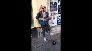 Streetmusician sings  Original singer comes along and joins him [upl. by Oniluap]