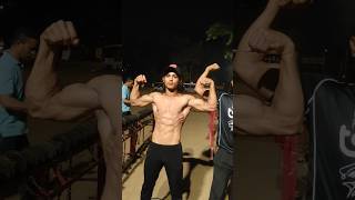 Bodybuilder public reaction trending short video 👬🏋️🔥gym fitness motivation [upl. by Oicnaneb673]