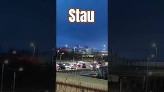 Unfall A2 Stau Rettungswagen Einsatz A2 SCS Shopping City Vösendorf [upl. by Leonteen]